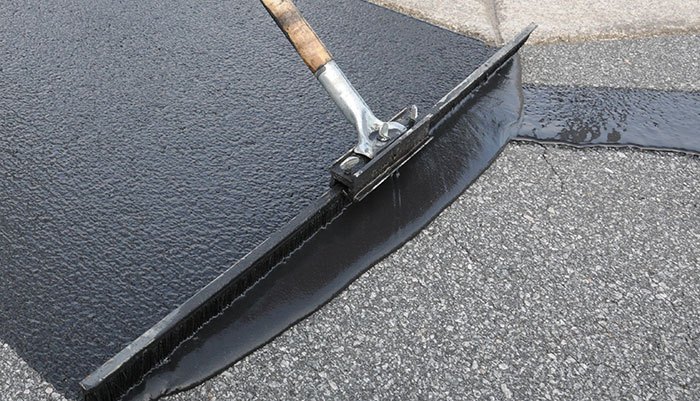 Sealcoating And Crack Filling | Superior Asphalt, Inc.